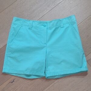 EUC Tommy Bahama Shorts Women's sz 6 Offshore Blue Mid Rise Chino Shorts